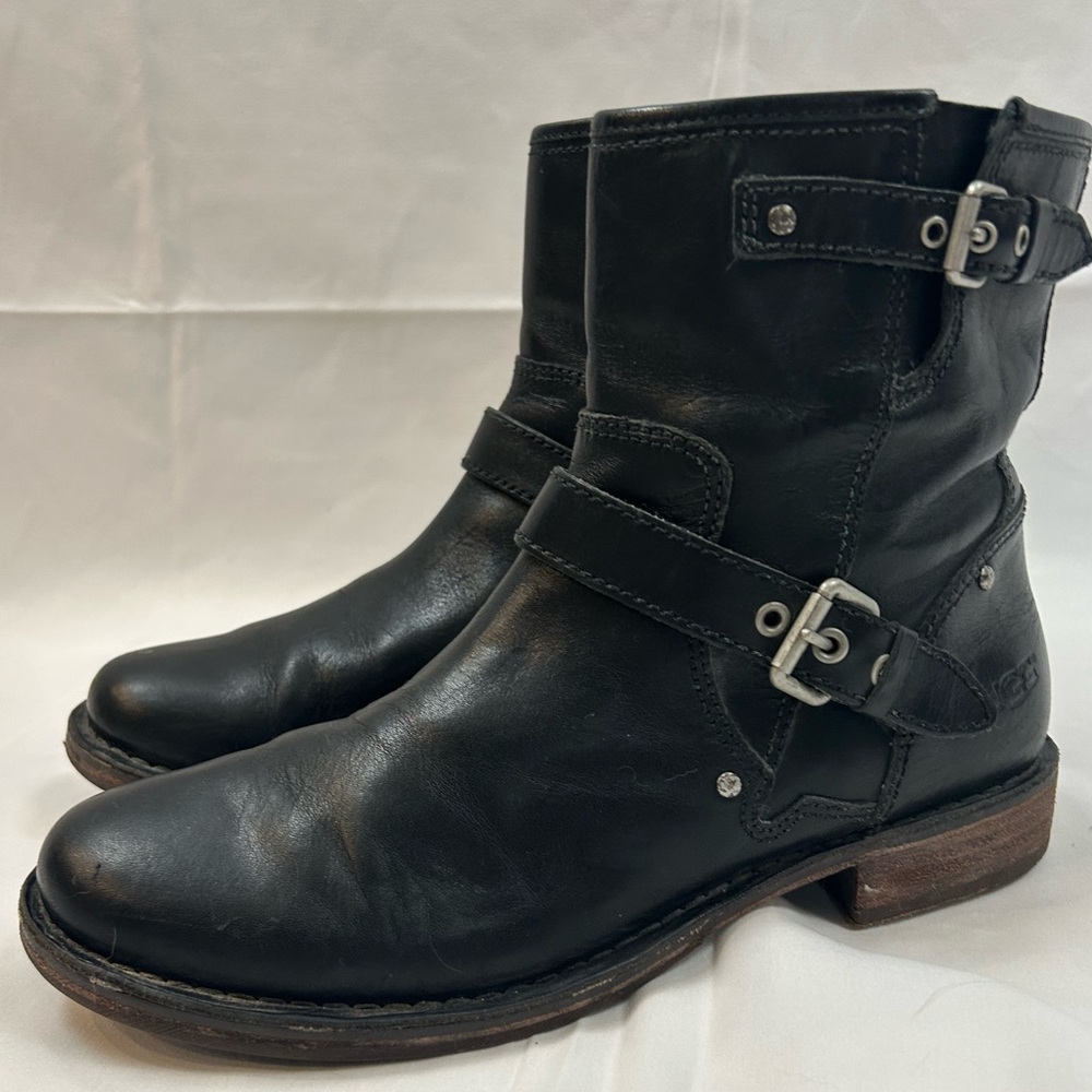 UGG Black Leather Ankle Boots Combat Style 9M EUC